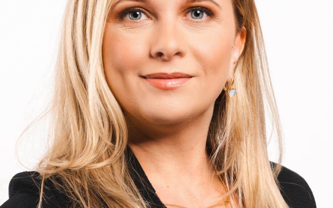 Olena Shumska at eXp Realty